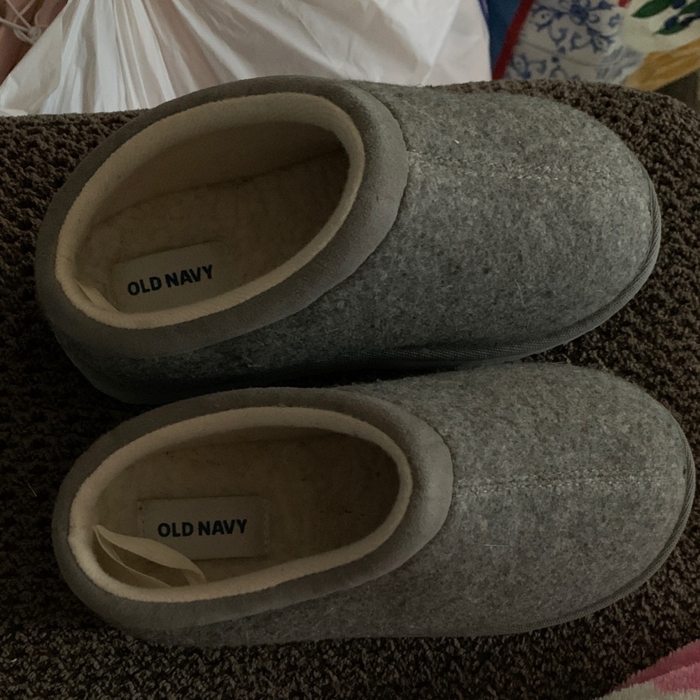 Old Navy Kids Soft Gray shoes